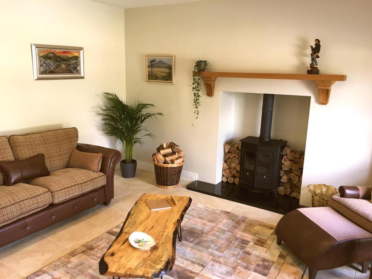 Mourne Country House Bed And Breakfast Kilkeel Eksteriør billede