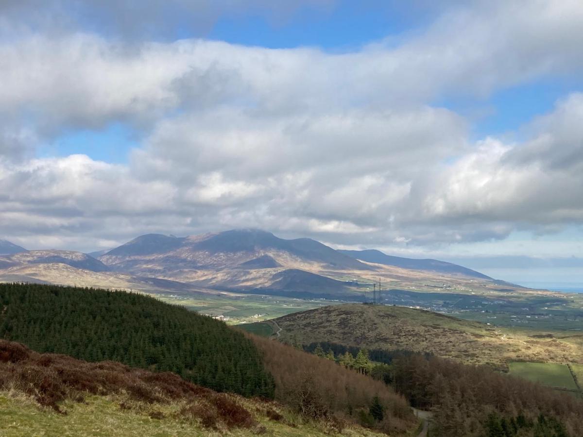 Mourne Country House Bed And Breakfast Kilkeel Eksteriør billede